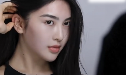 Full HD clip Linh Trương đi tour với đại gia siêu sốc