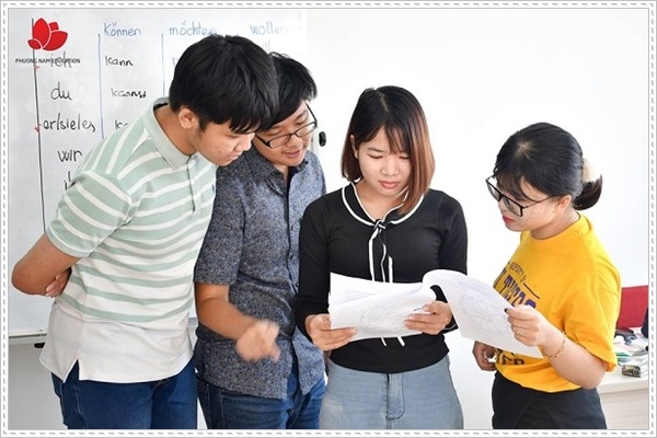 Các học viên đánh giá tích cực về trung tâm tiếng Thái Phương Nam Education