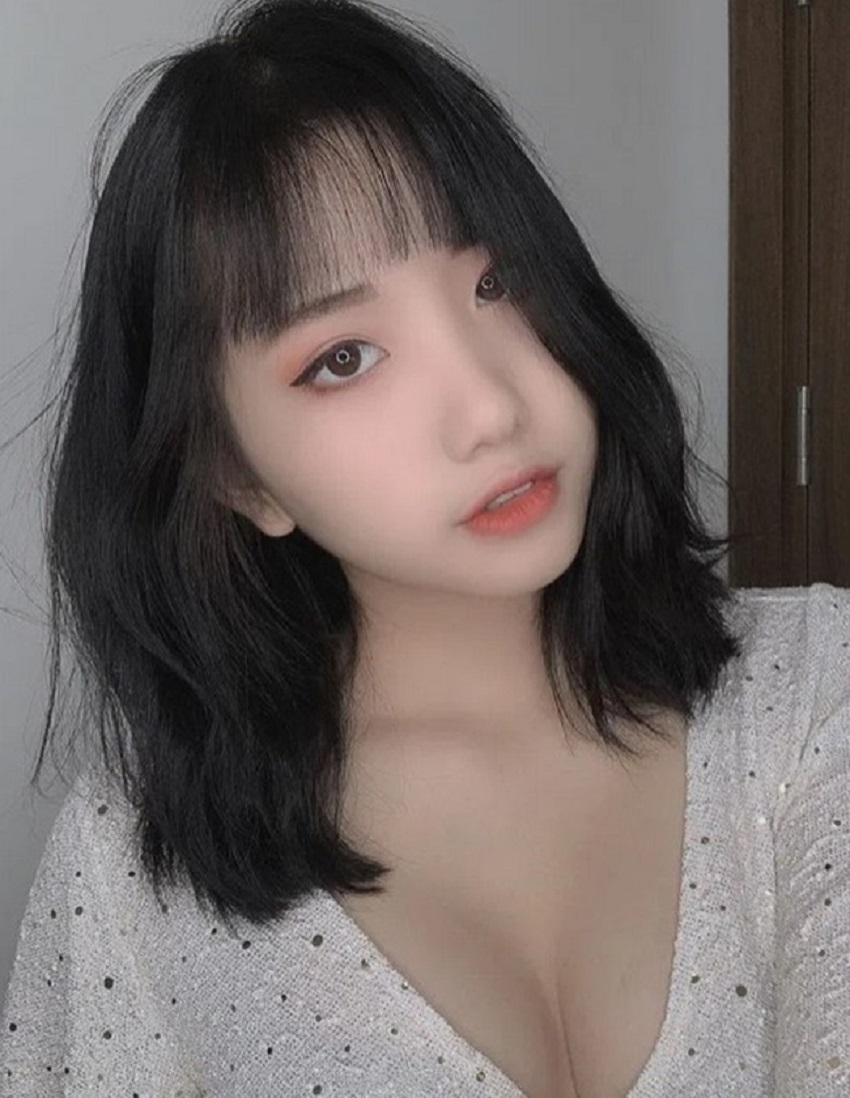 lê thị khánh huyền lộ clip nóng 18