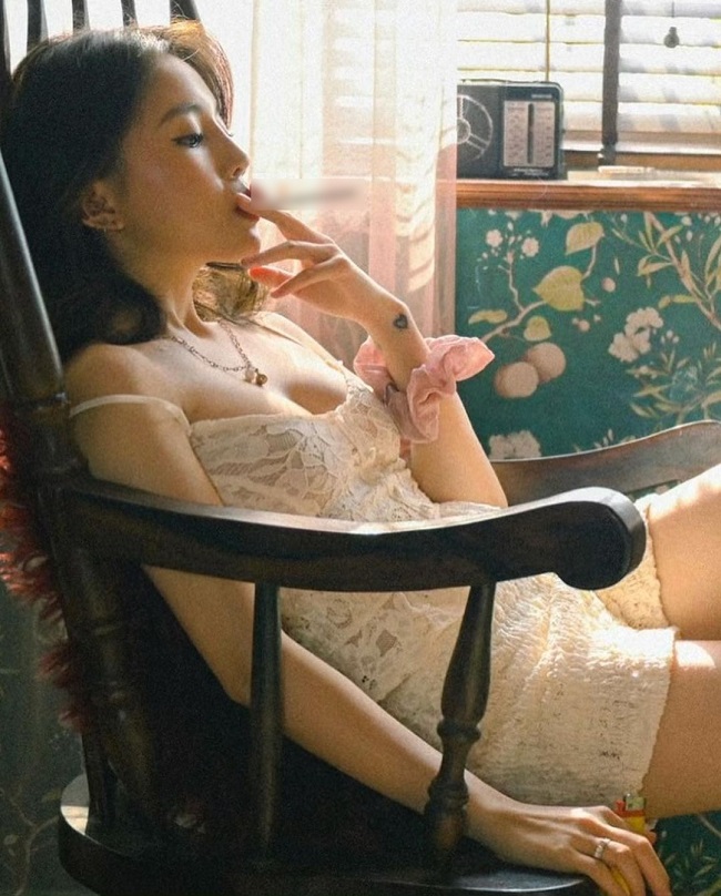 clip linh ngọc đàm 16