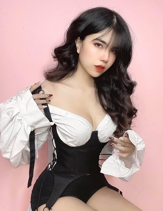 mai dora mc vcs lộ ảnh nóng 17