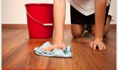 Những cách tẩy vết keo 502 dính trên sàn gỗ