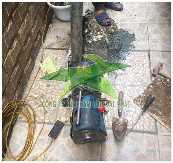 H&uacute;t hầm cầu quận 1 gi&aacute; rẻ.