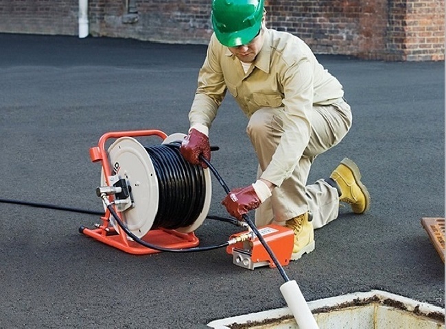 Dịch vụ th&ocirc;ng cống nghẹt quận 3 Đức Ph&aacute;t rẻ v&agrave; chất lượng
